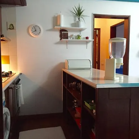 Estoril Apartment * 에수투릴